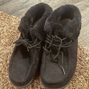 Hey Dude Black Shoes Fur Lined size 7